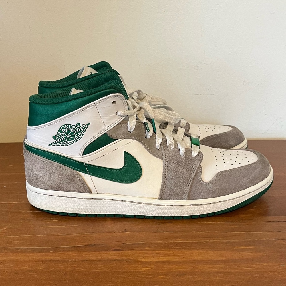 Nike- Size 10.5 - Air Jordan 1 SE Mid Grey Pine Green